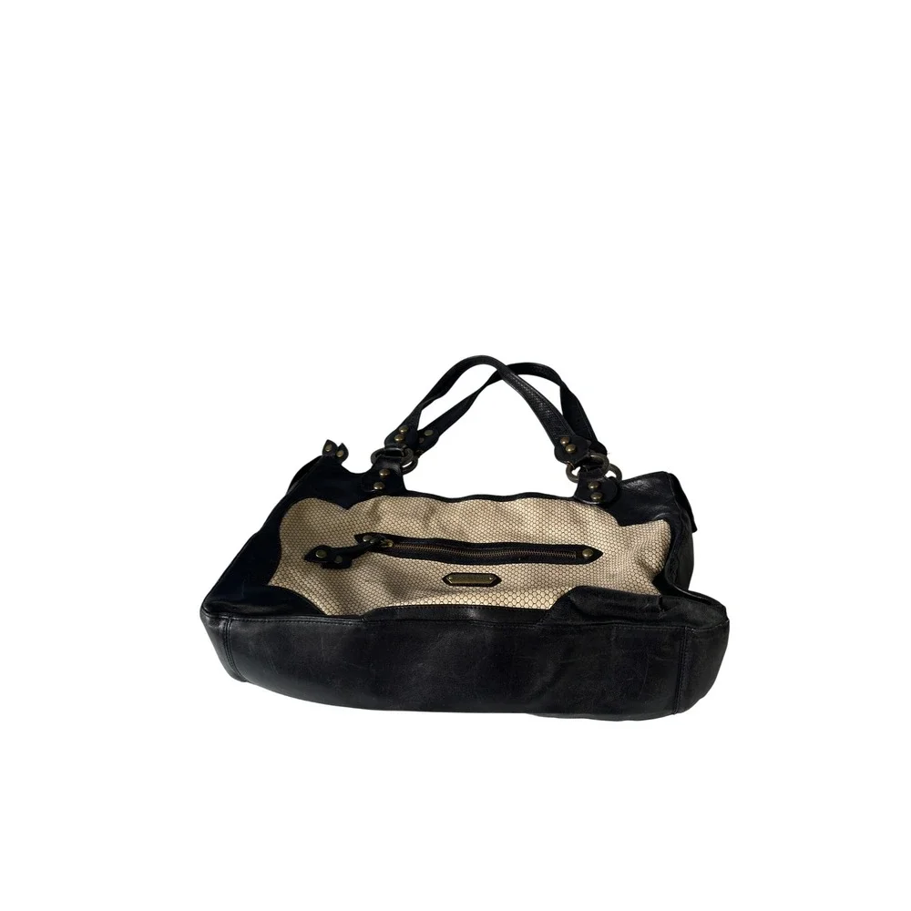 Vintage Y2K Isabella Fiore Black Leather Cream Honeycomb Shoulder Bag KC